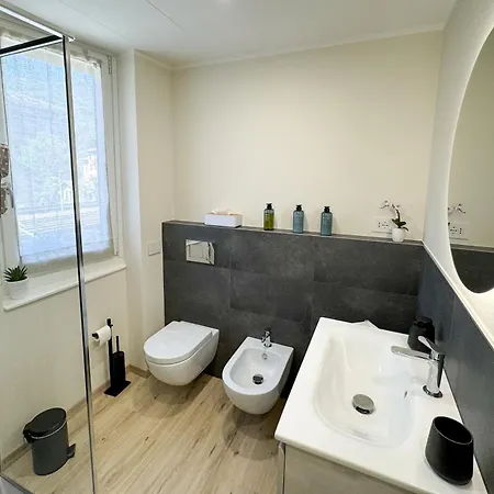 Room24 * Stresa
